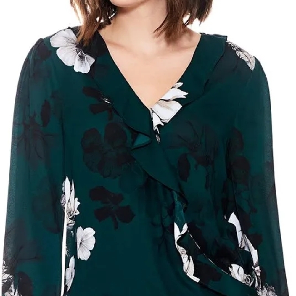 Romantic Floral Ruffle V-Neck Blouse - Forest Green and Black